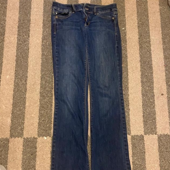 Low Rise Y2K Jeans - Picture 2 of 6